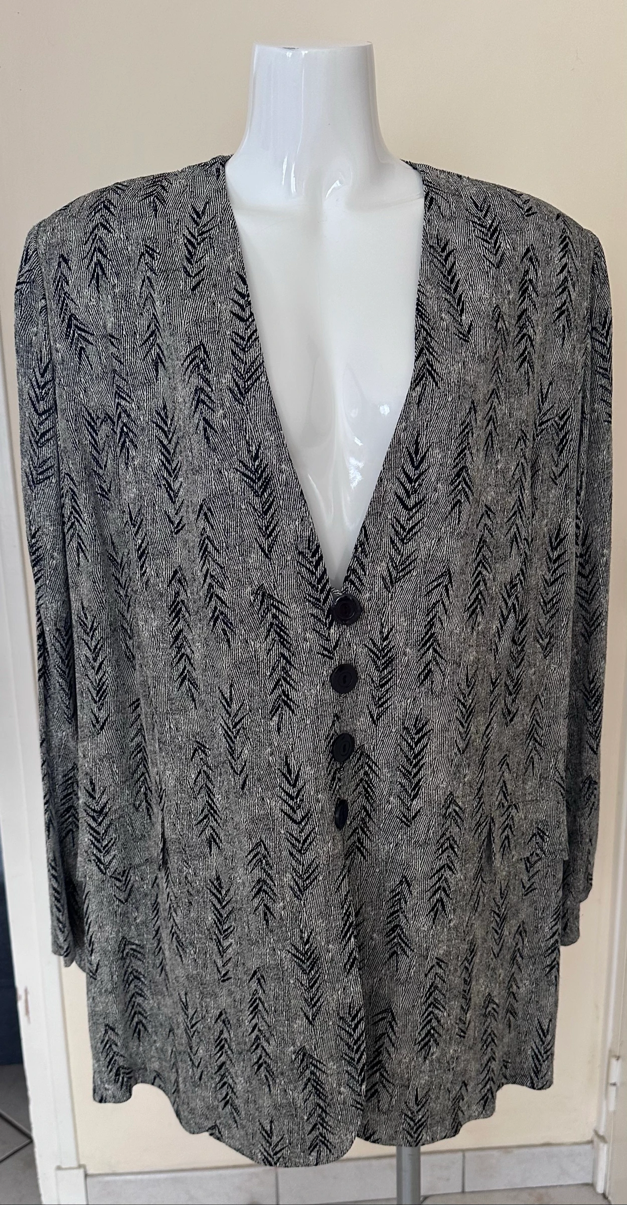 Blazer Vintage Chic  – Créations Doucel Paris Made in France (T. 48/50) – photo 4